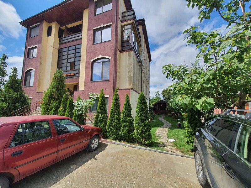 Buftea, 2 parcari, parter, gradina